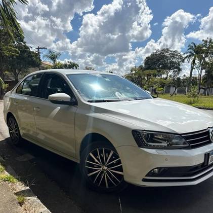 VOLKSWAGEN JETTA 2.0 TSI HIGHLINE 211CV GASOLINA 4P TIPTRONIC